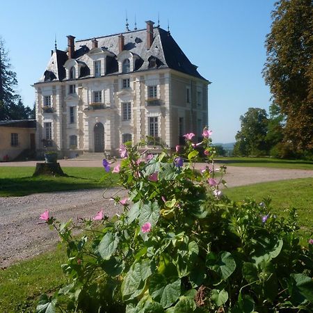 Domaine De Chaligny Hostel Saint-Hilaire-en-Morvan Exterior photo